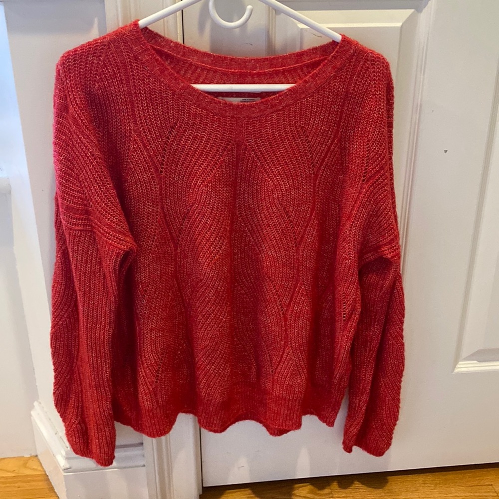 Anthropologie light transitional sweater. Size small, barely worn.